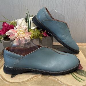 LL Bean Blue Leather Loafers Women’s Made in Portugal Near New Sz 11